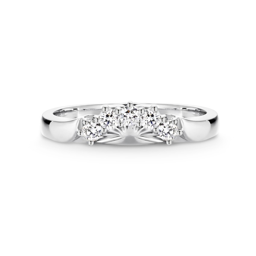 Five stone curved diamond set ring 1306